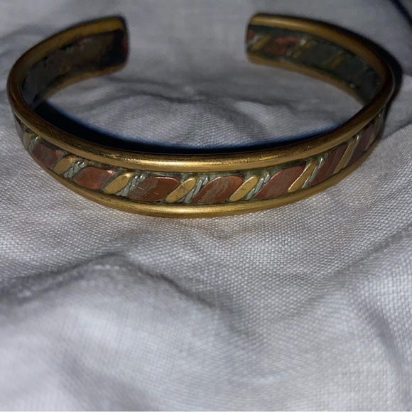 Women’s Vintage metal bracelet Gold silver and bronze - Picture 3 of 14